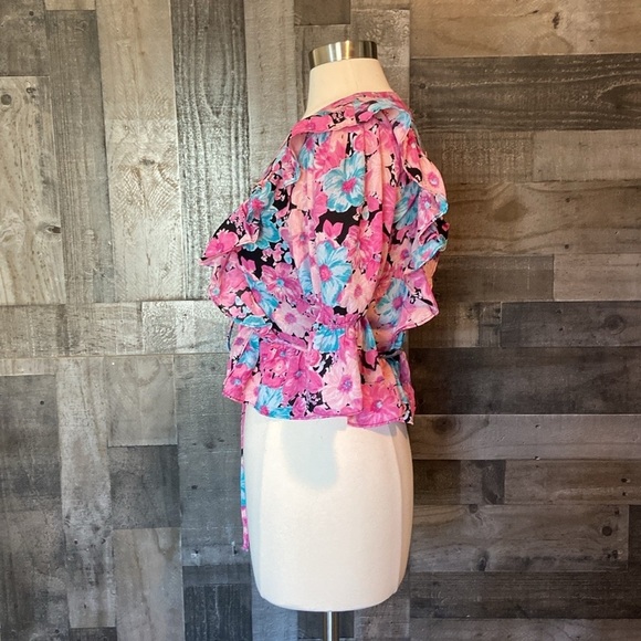 NWT! WAYF wrap top XSmall pastel floral ruffle Barbie hyper feminine resortwear - Picture 7 of 13
